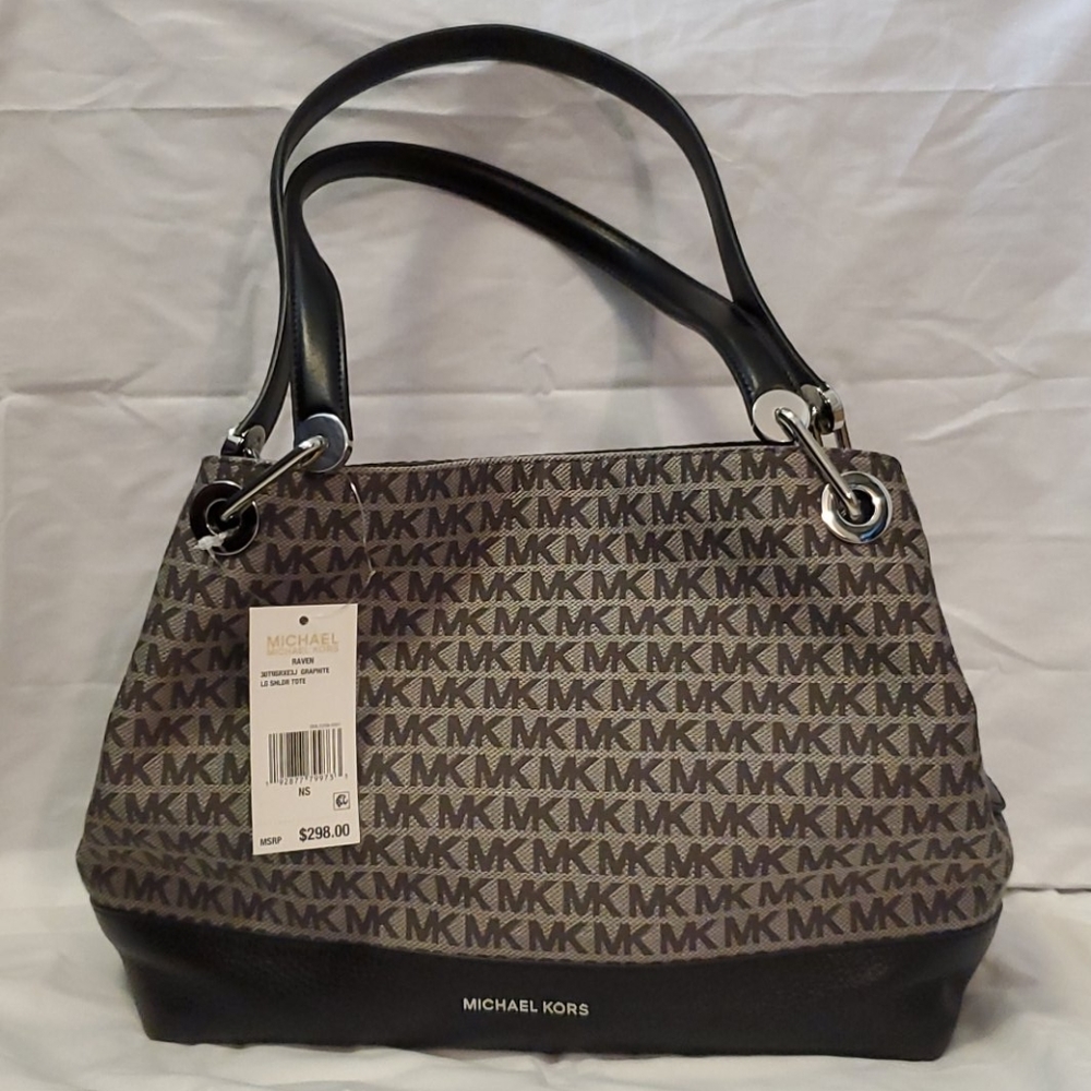 NWT Michael kors "raven" shoulder bag